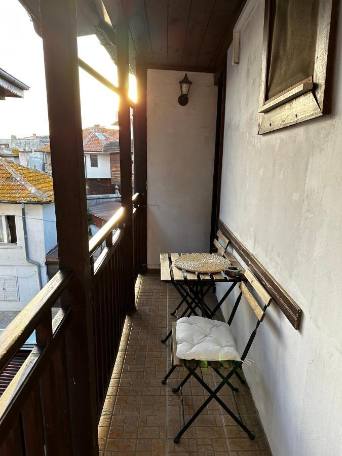 Guest Rooms Melsambria ネセバル エクステリア 写真