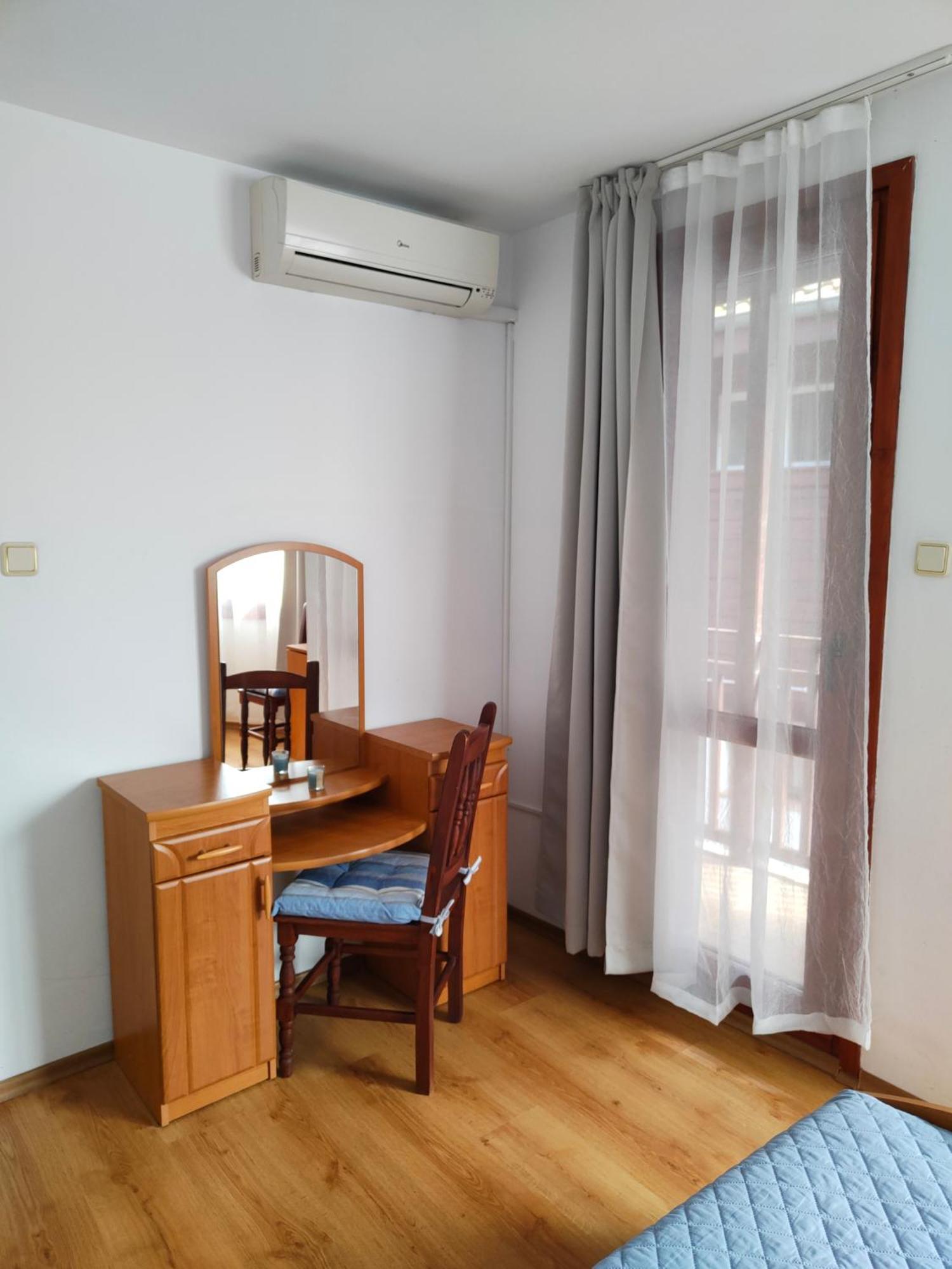 Guest Rooms Melsambria ネセバル エクステリア 写真